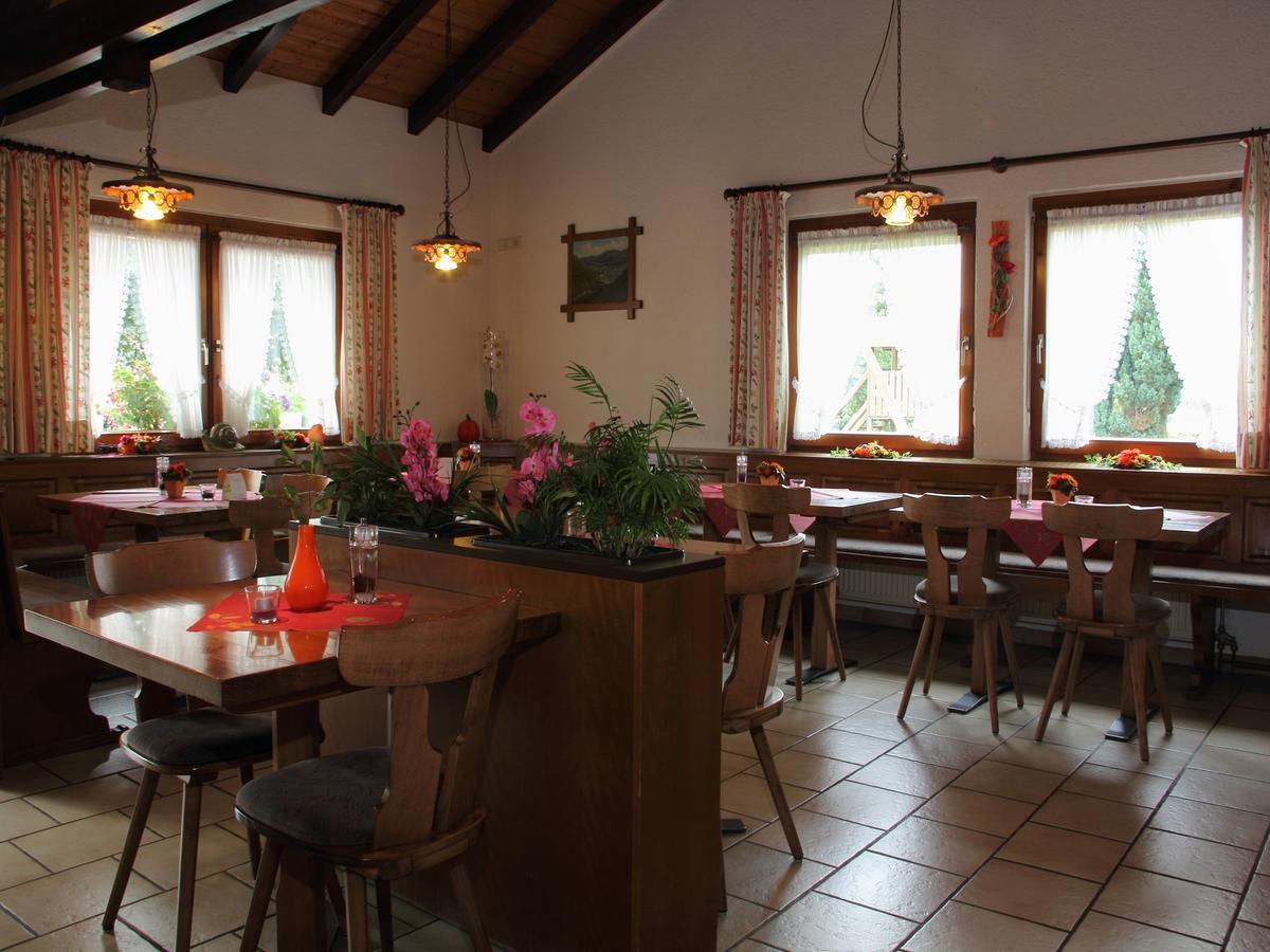 Gasthof Roessle Vogtsburg Exterior foto